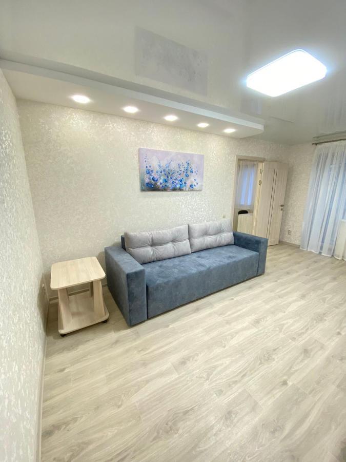 צ'רניהיב Suite Mira Avenue Center Двухкомнатная Квартира В Центре Возле Тц Цум מראה חיצוני תמונה